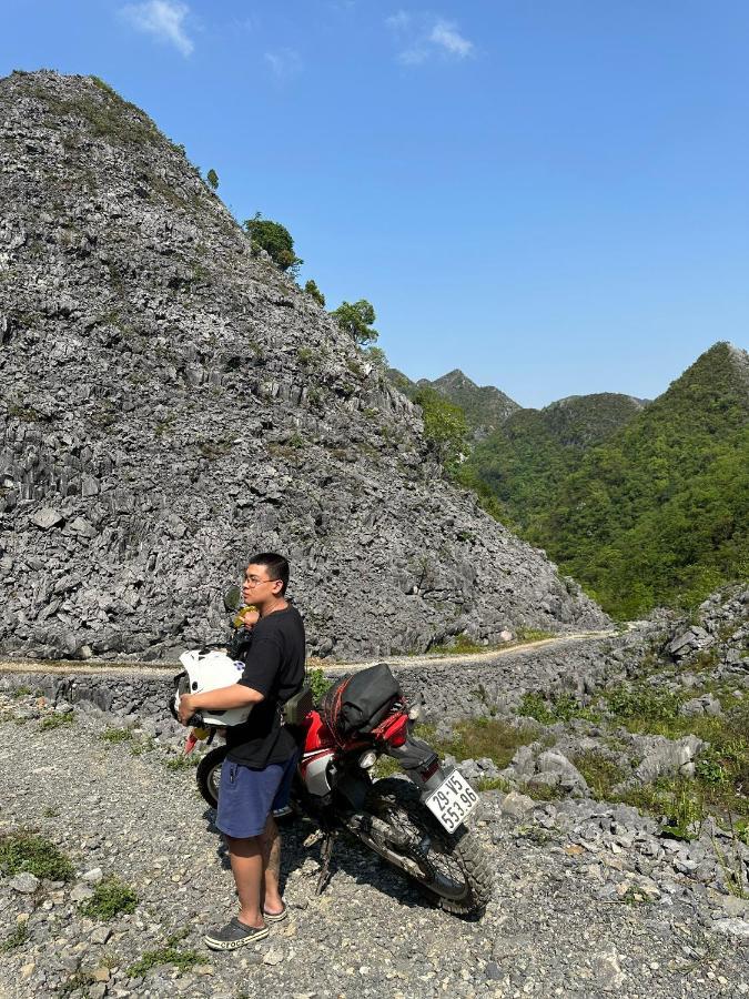 Delapong Guest House - Motorbike Tour Ha Giang Exteriör bild